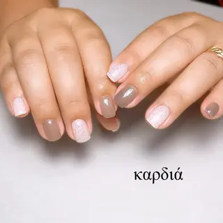 ネイル καρδιά -ｶﾙﾃﾞｨｱ-のネイルデザイン