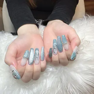 ネイル D-BEAUTY Nailsalonのネイルデザイン