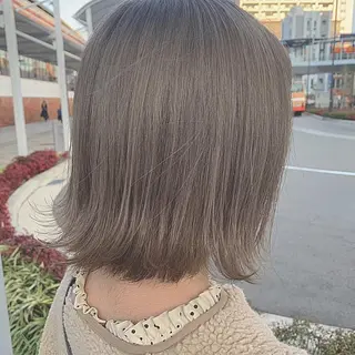 カラー 潟上 菜摘のヘアスタイル