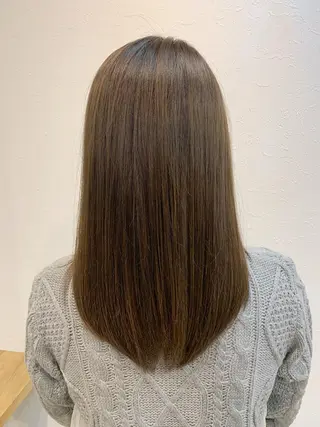 セミロング カラー yuri🌼 NUMBER 天王寺のヘアスタイル