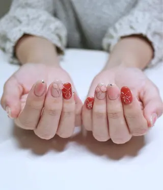 ネイル Baku Nailsのネイルデザイン