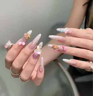 ネイル West Coast Nail Salon 池袋西口所属・Kinoko／ チップスカルプ専門店のネイルデザイン