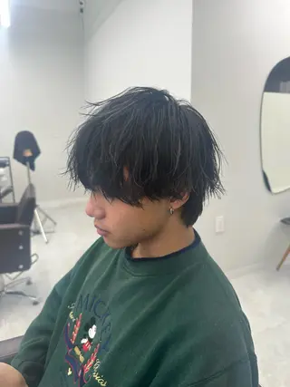 メンズ ニュアンス/フェザー /ウルフ/伶馬のヘアスタイル