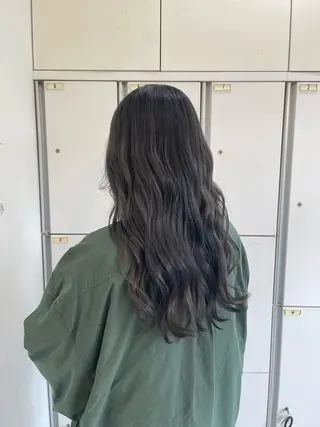 ロング カラー HAIR&MAKE  EARTH若葉台店所属・ICHIRI" 艶カラー/縮毛矯正のヘアスタイル
