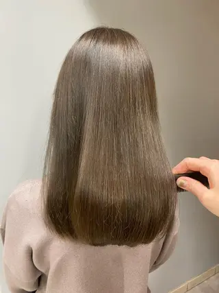 セミロング カラー TONI&GUY   EBISU所属・星野 菜月のヘアスタイル