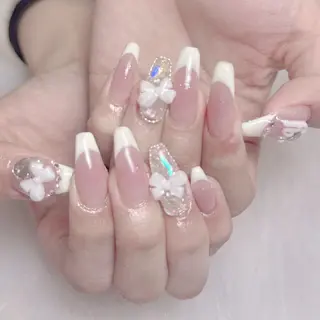 ネイル Mari 🎀六月移転のネイルデザイン