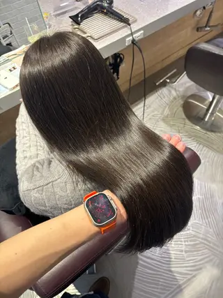 ミディアム カラー ボブぷる艶🌈 艶髪矯正✨遠藤龍雅のヘアスタイル