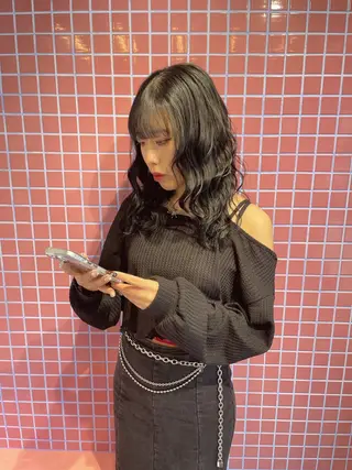 カラー 鎌田 梨瑚のヘアスタイル