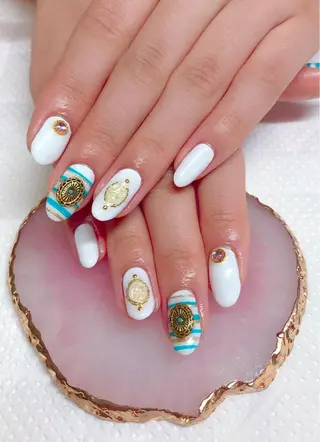 ネイル CROWN プライベートサロンのネイルデザイン