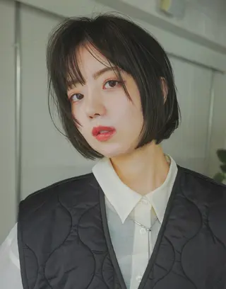 ショート カラー 奥村 紘のヘアスタイル