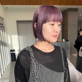 ショート カラー ブリーチ/レイヤー 🌻Mutsumiのヘアスタイル