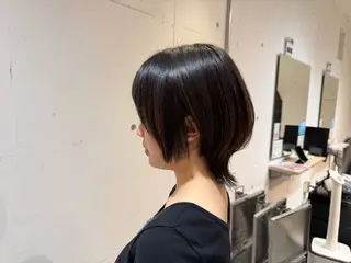 ショート AiRU hair RIRIKOのヘアスタイル