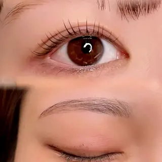 マツエク・マツパ a.l.p. Hinaの眉毛・アイブロウイメージ