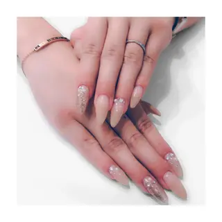 ネイル Nailsalon -Aのネイルデザイン