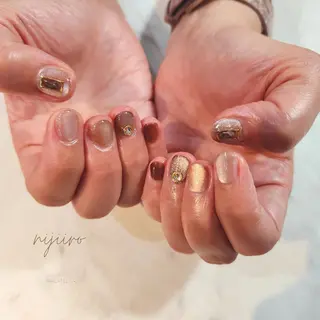 ネイル nailatelier nijiiro.所属・nijiiro🌈 サトウのネイルデザイン