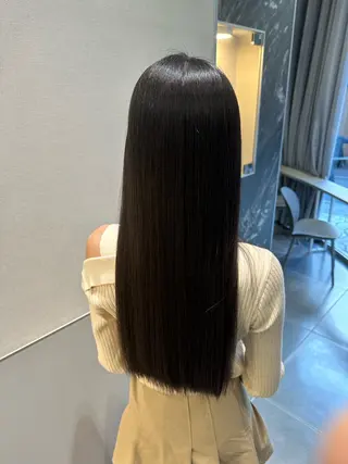 ロング Wisteria所属・美髪特化✨ 伊織✨縮毛矯正✨のヘアスタイル