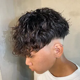 ショート 👑曲がる縮毛矯正 /パーマ👑ショウのヘアスタイル