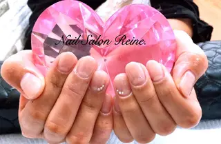 ネイル Nailsalon Reine所属・玉栄 伶奈のネイルデザイン
