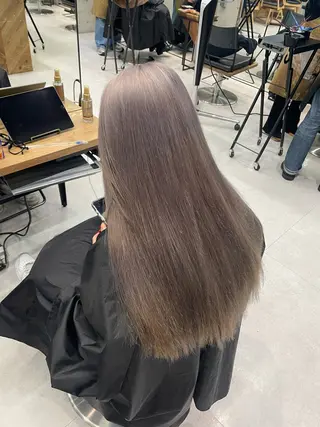 ロング 🦋MAHO🦋 デザインカラーのヘアスタイル