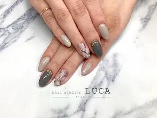 ネイル ネイルアトリエルカ スタッフのネイルデザイン