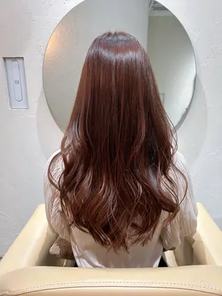 セミロング 髪質改善✨ハツメイ オグ✂️のヘアスタイル