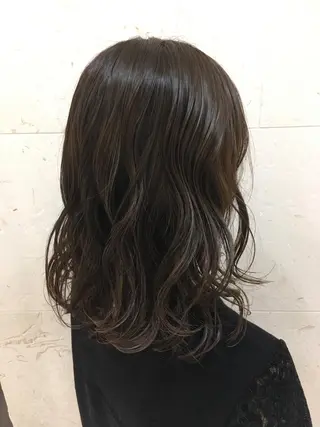 セミロング カラー 斉藤 貴也のヘアスタイル