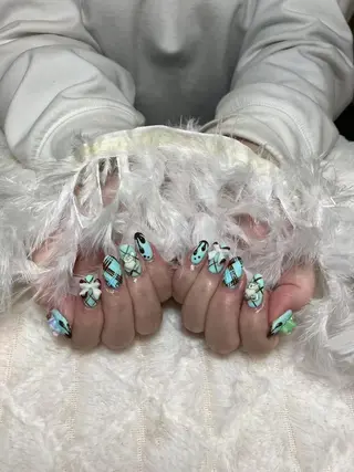 ネイル DEMAIN- 🌹のネイルデザイン