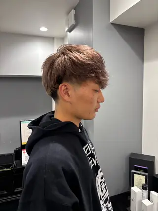 カラー メンズ りんと/メンズ特化/ フェード×パーマのヘアスタイル