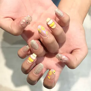 ネイル 金田 純香のネイルデザイン