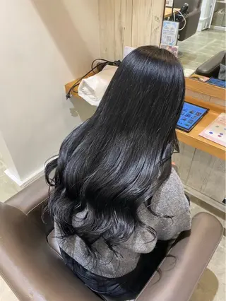 ロング カラー 田村 亜衣華のヘアスタイル