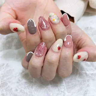 ネイル ⭐︎休業中の練習⭐︎ JNA認定講師髙橋のネイルデザイン