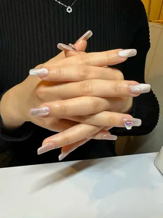 ネイル 濱岡 咲のネイルデザイン