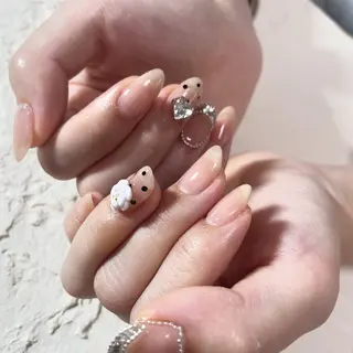 ネイル nail.gorin所属・吉村 優子のネイルデザイン