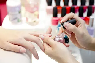 ネイル アプレラプリュイ 日本大通り店のネイルデザイン