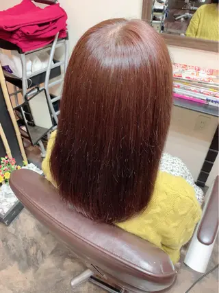 ミディアム ヴェチカヘア京橋所属・脱白髪染め カミタニのヘアスタイル