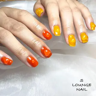 ミディアム S LOUNGE NAIL所属・パーツたくさん🍓 SUMIのネイルデザイン