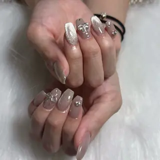 ネイル RE:Bonn所属・salon re:bonnのネイルデザイン