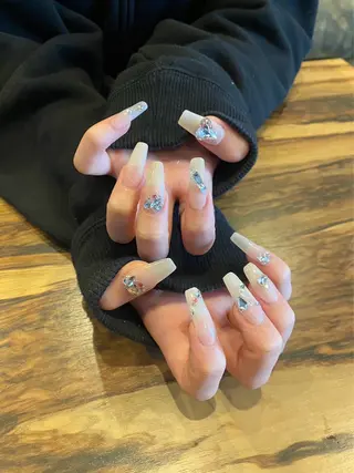 ネイル Nail Salon R.N アールドットエヌ所属・R.N アールドットエヌのネイルデザイン