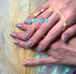 ネイル pink ladyサロン所属・べ にのネイルデザイン