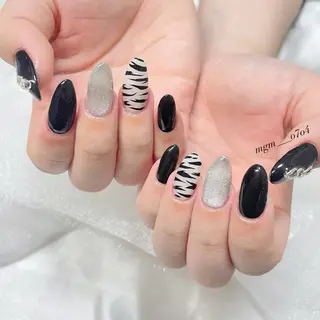 ネイル MoON...❤︎ MeGuのネイルデザイン