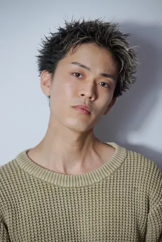 メンズ ショート ヒロ銀座　並木新橋店所属・ヨシダ リノのヘアスタイル