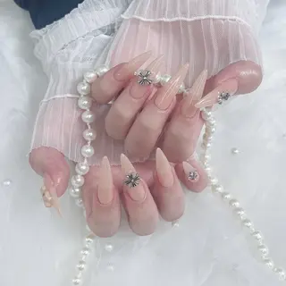 ネイル 𝐑𝐢𝐦𝐮𝐚 𝐍𝐚𝐢𝐥のネイルデザイン