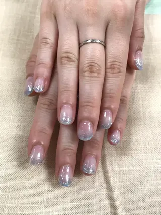 ネイル 喜納 友梨のネイルデザイン