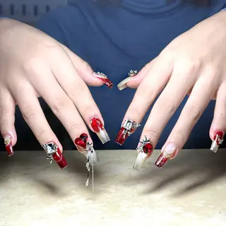 カラー LI XINLUのネイルデザイン