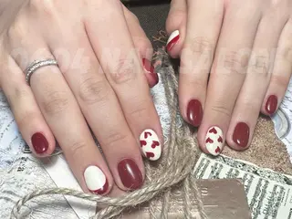 ネイル ishiro 🍂のネイルデザイン