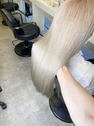 ロング カラー ノミネーション大宮所属・TOSHIKI/ ハイトーン/髪質改善のヘアスタイル