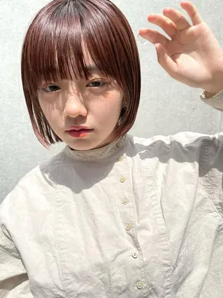 ミディアム 川本 裕🌿のヘアスタイル