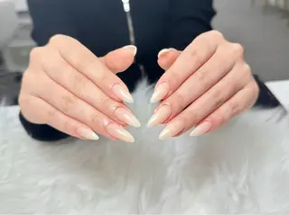 ネイル AURA NAIL 上前津のネイルデザイン