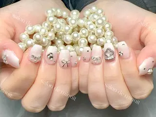 ネイル Momo 🤍のネイルデザイン