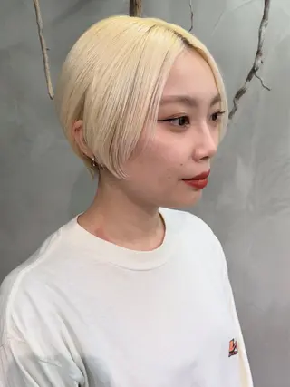 ショート カラー RorriM natsuのヘアスタイル